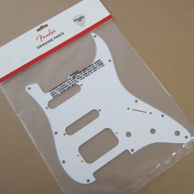 Fender American Deluxe Fat Strat HSS Pickguard 3-ply White USA 0050671049
