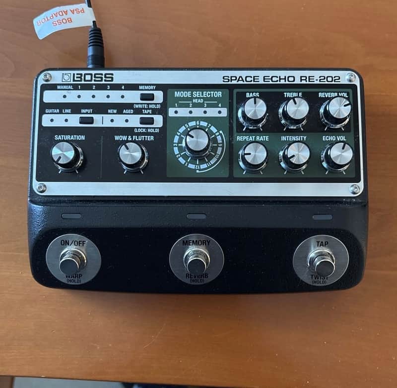 Boss RE-202 Space Echo