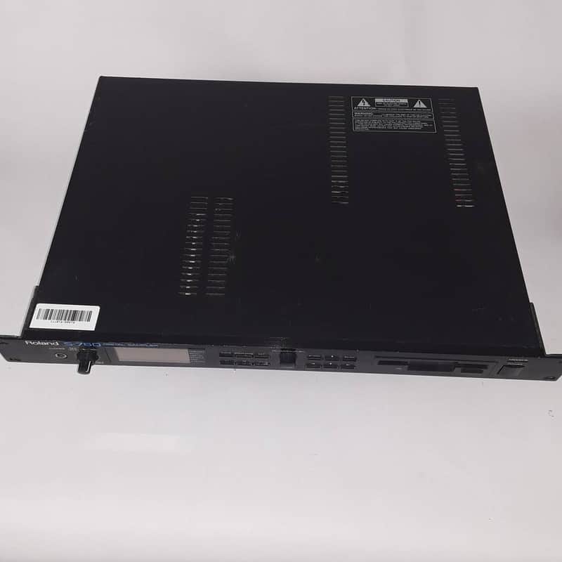 Roland S-760 Digital Sampler, video expansion and screen image 1