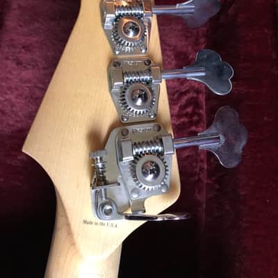 Lakland 44-64 USA Gold image 3
