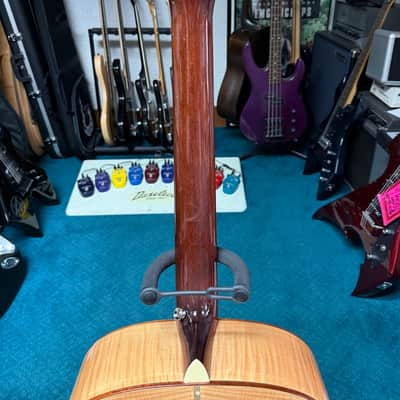 Guild GAD-JF30 Acoustic Guitar with Matching Hardshell Case image 12