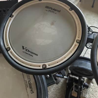 Roland TD-17KV-S W/Pearl Throne & Hi-Hat Stand Vic Firth Headphones image 16