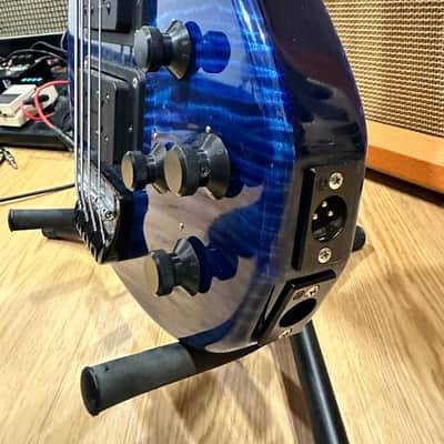 Wal MKII 2019 - Blue Gloss image 4