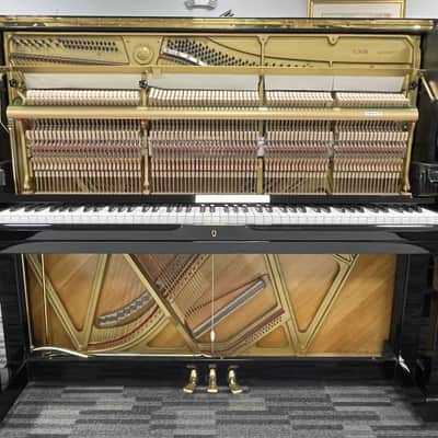 Yamaha Model U30BL 52" Upright Piano 1988 - Polished Ebony image 6