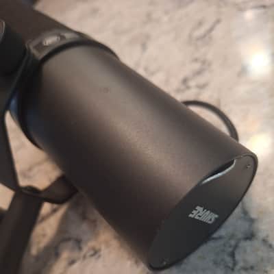 Shure SM7B Cardioid Dynamic Microphone image 4