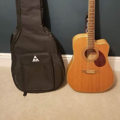 Freshman FA300CEM Electro Acoustic Guitar and gig bag image 1