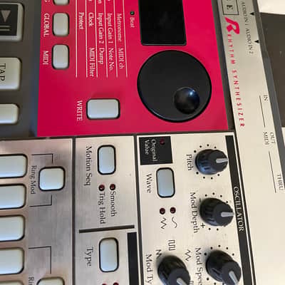 Korg Electribe-R ER-1 Rhythm Synthesizer (With original box, power cable, and manual) image 8