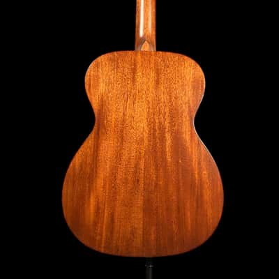 Martin 000-15M Acoustic Guitar - Mahogany image 5