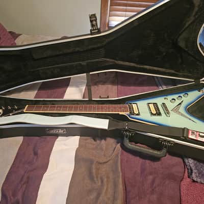 Dean V 79 reissue Blue Burst 2018 - Blue Burst image 1