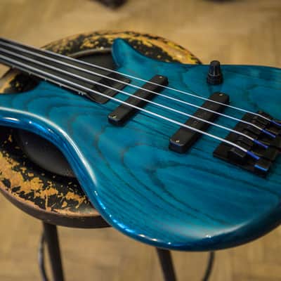 ZON Sonus Fretless 1994 (modulus, vigier, status and other graphite neck fans) image 1