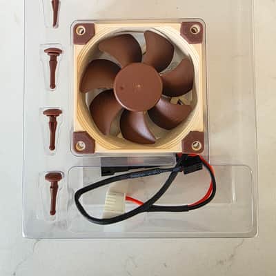 Behringer Wing Rack Ultra-Low-Noise Fan Kit image 2