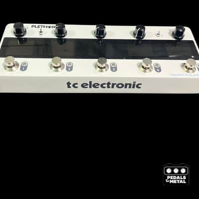 TC Electronic Plethora X5 TonePrint Pedalboard - X19388 image 8