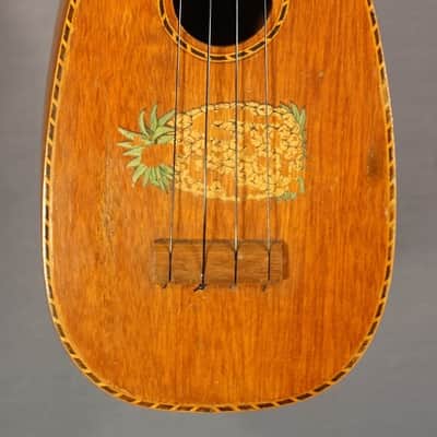 Used! Vintage Kamaka Pinapple Uke for sale! image 1