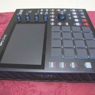 Akai MPC One Standalone Sampler and MIDI Sequencer-One Owner image 8