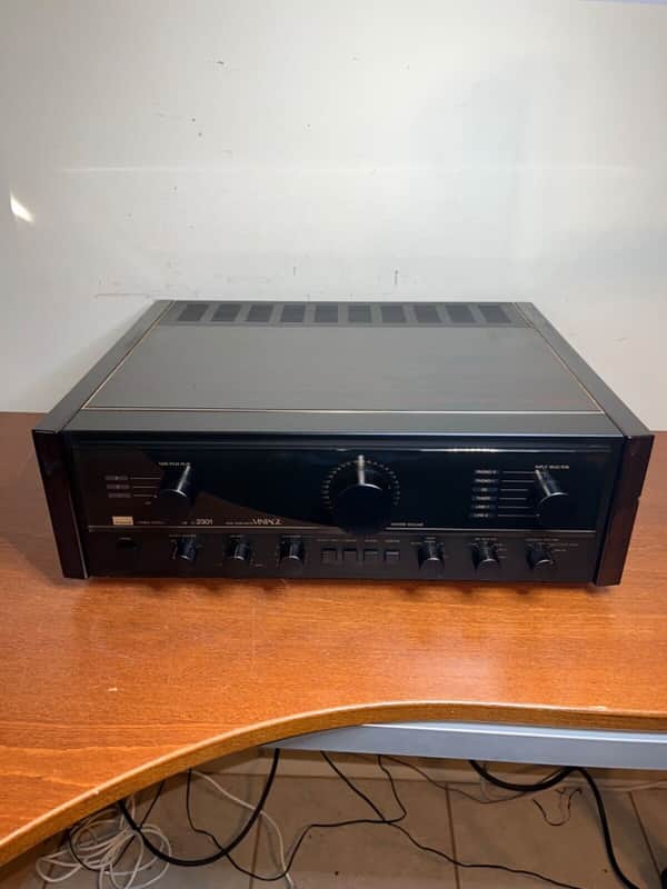 Vintage Sansui C-2301 Preamplifier. Top of the Line, Sounds | Reverb
