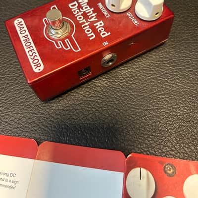 Mad Professor Mighty Red Distortion boost overdrive image 3