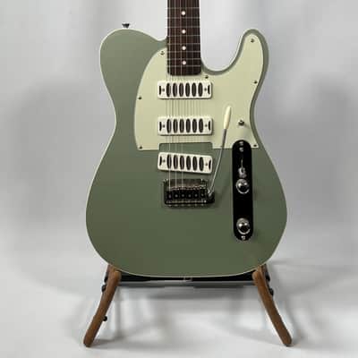 Ronin Betty Custom 2019 Caddy Green/Natural Relic, 'Recent Ronin Setup' (Authorized Dealer) image 1