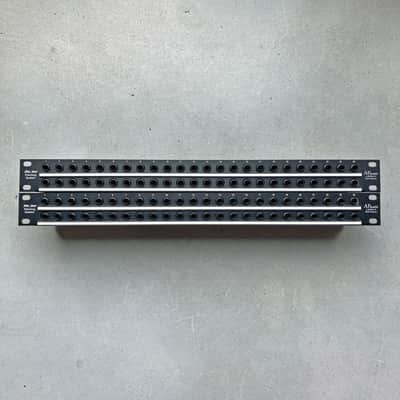 Immagine 2× 48–Point Balanced 1/4" TRS Patchbays - AP Audio Re'an - (Rackmount) - Pair - 3