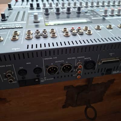 TASCAM TM-D1000 90s-2000s - Grey image 6
