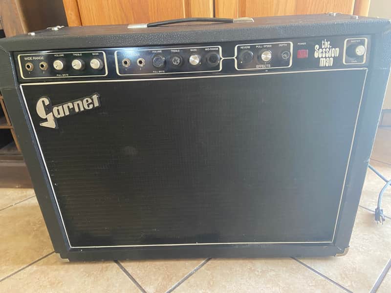 Vintage 1970s garnet “the session man” 2x12 combo amp rare image 1