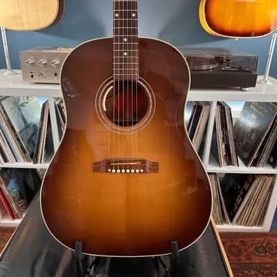 Gibson J45 Custom Shop  Elite Amberburst  2014 image 2