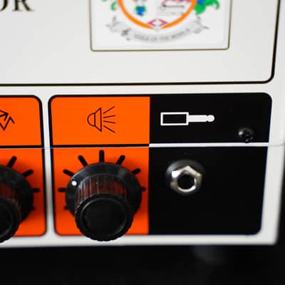 Orange Rocker 15 Terror Head image 4