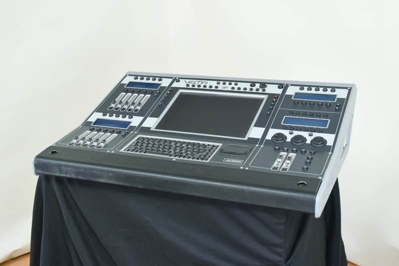 Jands Vista T2/T4 Digital Lighting Console CG00TUE *ASK FOR SHIPPING* image 1
