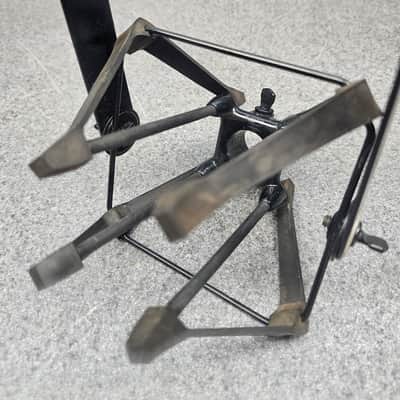 Electro-Voice Microphone Shock Mount for RE Series Microphones image 10