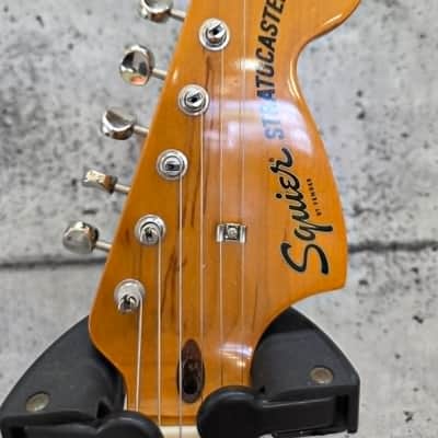 Squier Classic Vibe '70s Stratocaster HSS with Maple Fretboard 2019 - Present - Black image 3