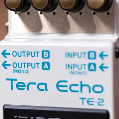 Boss TE-2 Tera Echo Guitar Effects Pedal image 2