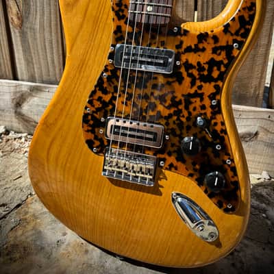 Spiller Instruments Shark Fin Hardtail Strat image 1