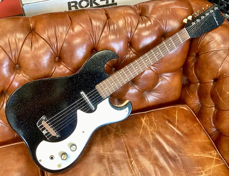 Silvertone 1448 With Case Amp 1962 - 1967 - Black image 1