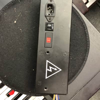 Unbranded Power Module 5AMP 115/230 image 1