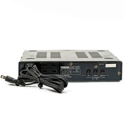 Yamaha PW100 Power Supply 3 Systems 12VDC AC100V Outlet Terminal Micro Rack image 4