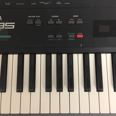Yamaha SY35 SY 35 90's image 3