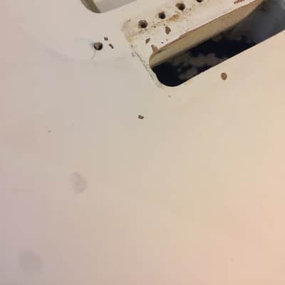 Squier Stratocaster Body Naturaly Aged / Reliced 1996 Olympic White w/Parts image 5