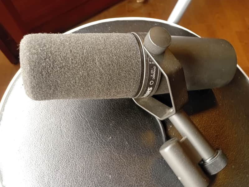 Shure SM7B Cardioid Dynamic Microphone 2001 - Present - Black image 1