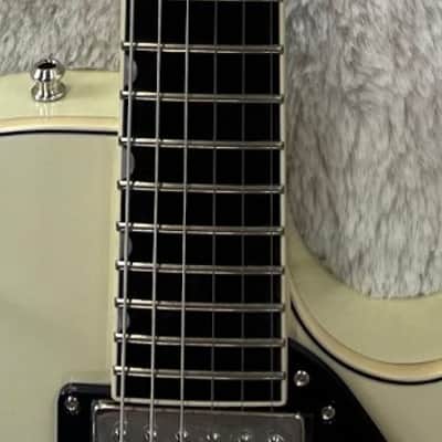 Gretsch Electromatic Premier Solid Body Jet, Ebony Fretboard, Vintage Pearl Finish image 2