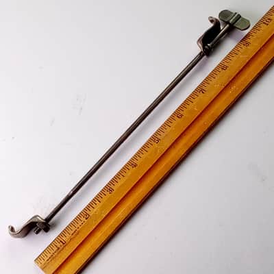 Ludwig 10-24 Juvenile/Junior 7.5"Single-Tension Thumb T-Rod+Claws Snare/Tom Drum image 1