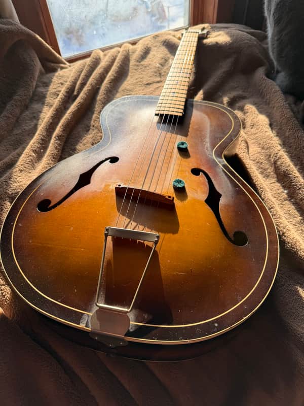 Truetone Archtop Acoustic 1950's