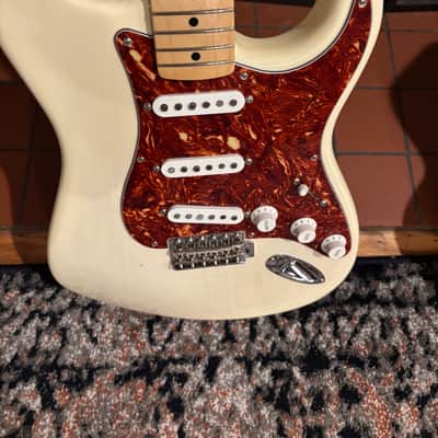 Fender 8-Hole ‘50s Vintage-Style Stratocaster S/S/S Pickguard – Tortoise Shell – 4-Ply image 2