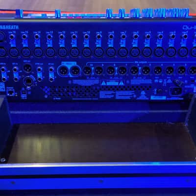 Allen & Heath QU-16 16-Channel Digital Mixer 2015 - 2021 - Chrome Edition image 2