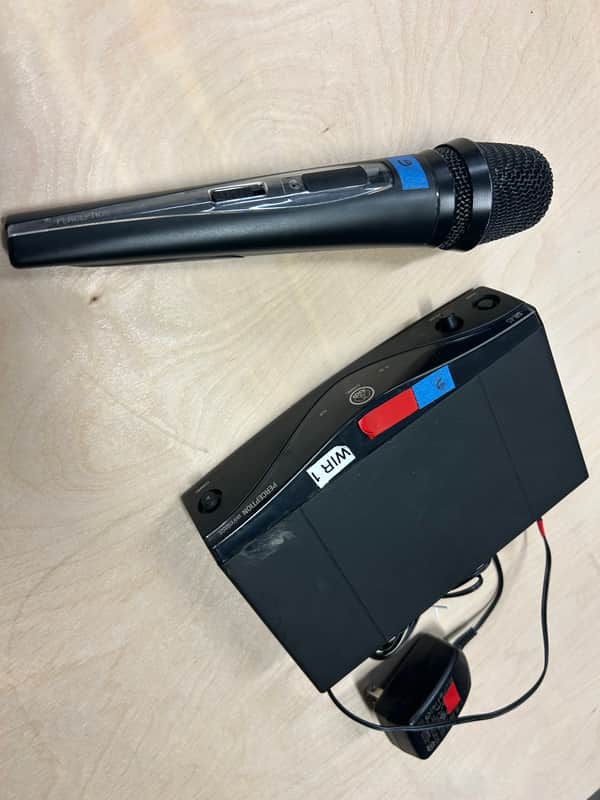 AKG SR45 High Performance Wireless Stationary Receiver 2010s - Black image 1