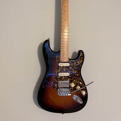 Fender American Deluxe Stratocaster HSS (2004-2010) - 3-Color Sunburst w/ Seymour Duncan JB Upgrade & Extras image 1