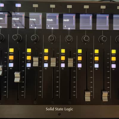 Solid State Logic SSL UF8 DAW Controller 2021 - Present - Black image 2