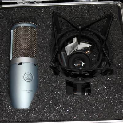 AKG Perception 220 Studio Condenser Mic with Mount and Case image 2