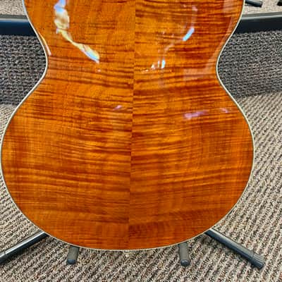 Gretsch ELECTROMATIC® LTD FLAME OKOUME BROADKASTER® DOUBLE-CUT WITH BIGSBY® 2025 - Roundup Orange image 4