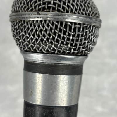 Lot of 2 1980's Shure SM-58 microphones mics image 4