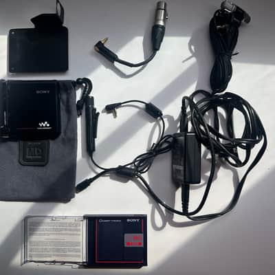 Sony MiniDisc MZ-M200 Linear PCM Recorder w/ Mic Adapter & Power Supply image 1