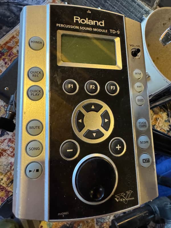 Roland TD-9 V2 Drum Sound Module 2011 - 2012 - Silver / Black image 1
